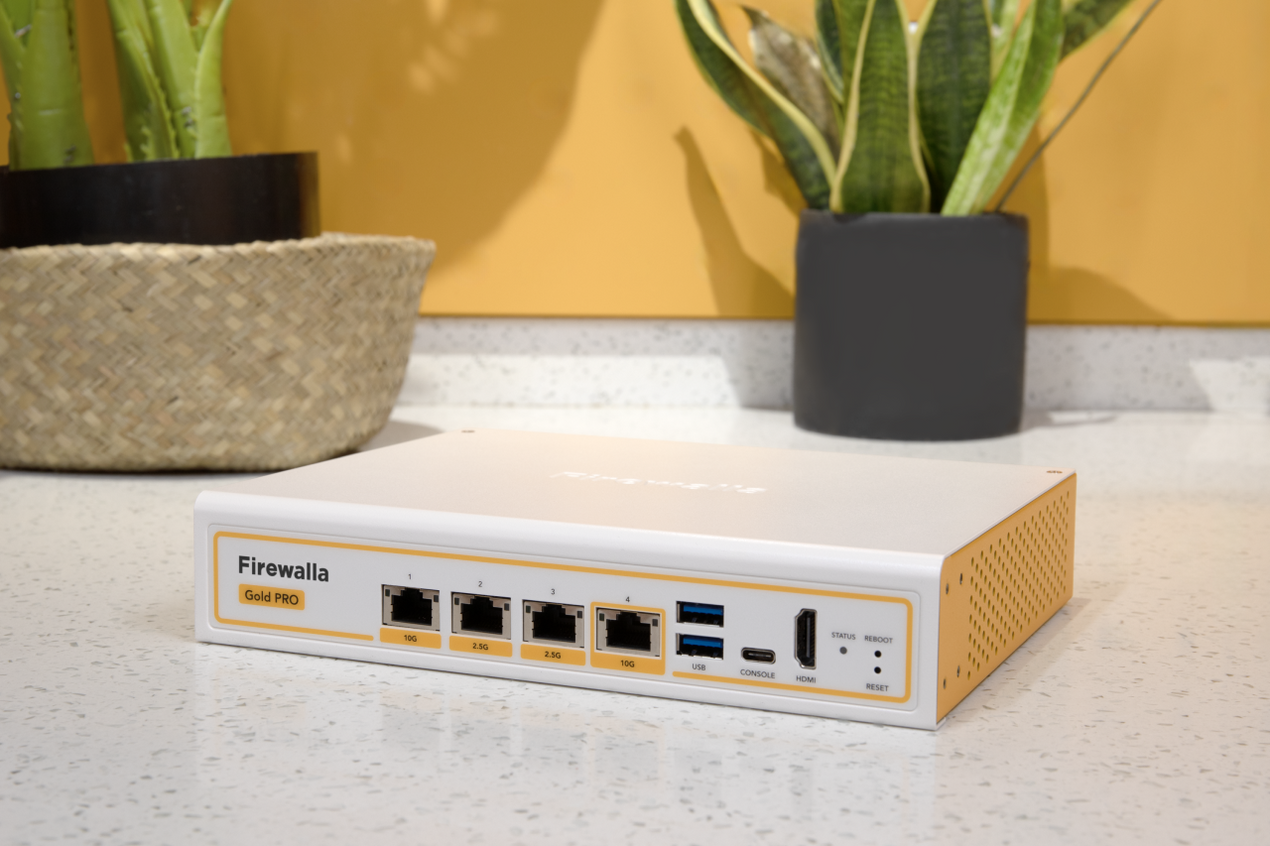Firewalla Gold Pro: 10G Cyber Security Firewall & Router Protecting Yo ...